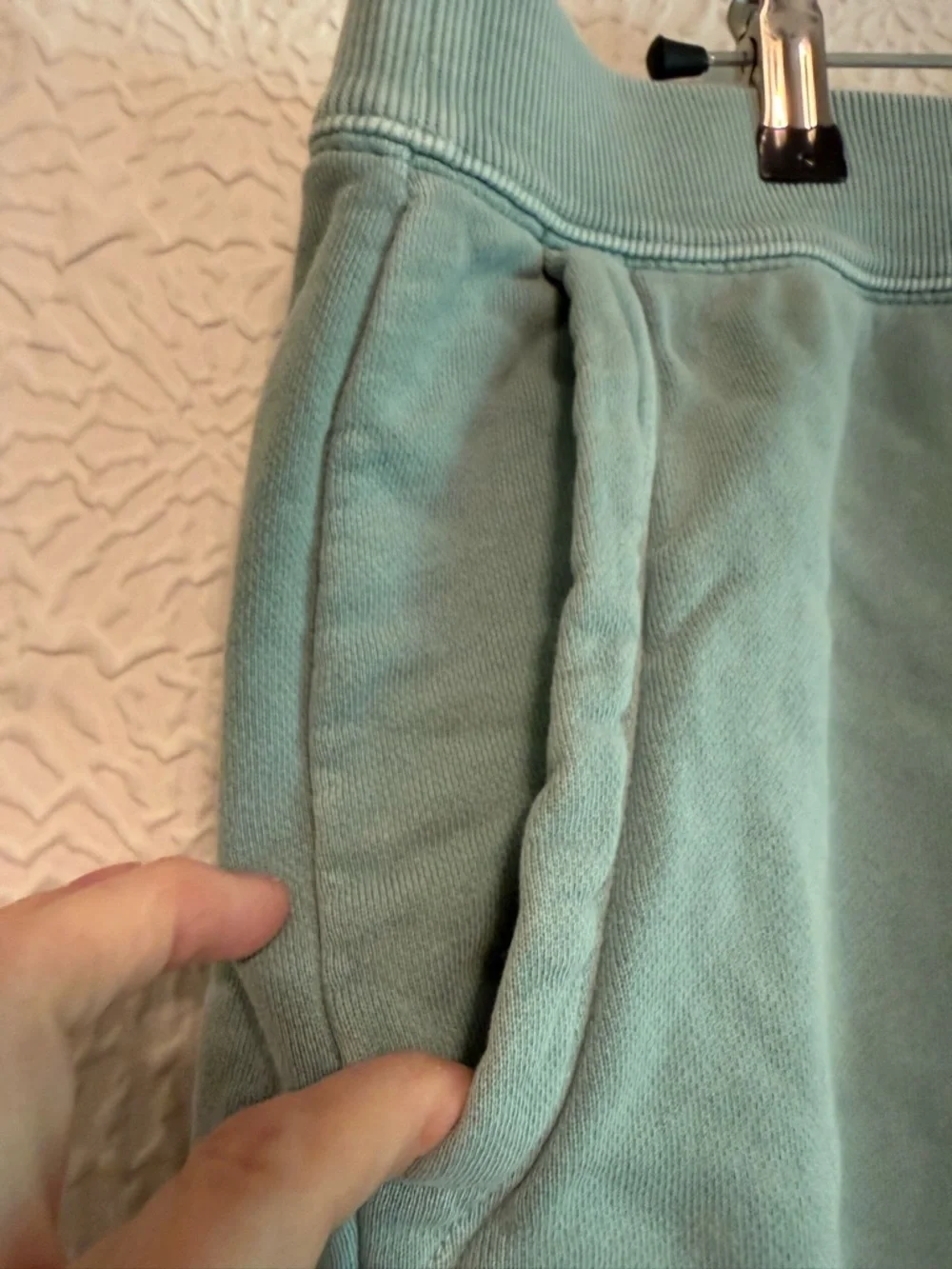 Vineyard Vines Washed Soft Teal Sweat Shorts with Drawstring, Large - Picture 3 of 7